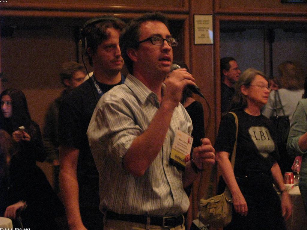 ការវិនិយោគលើល្បែង: ជំហានដំបូងដើម្បីជោគជ័យ