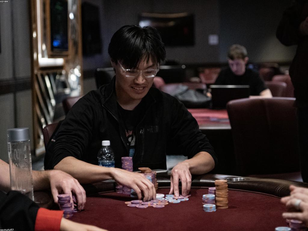 អំពីផលប៉ះពាល់នៃការប្រកួតល្បែងលើហិរញ្ញវត្ថុផ្ទាល់ខ្លួន